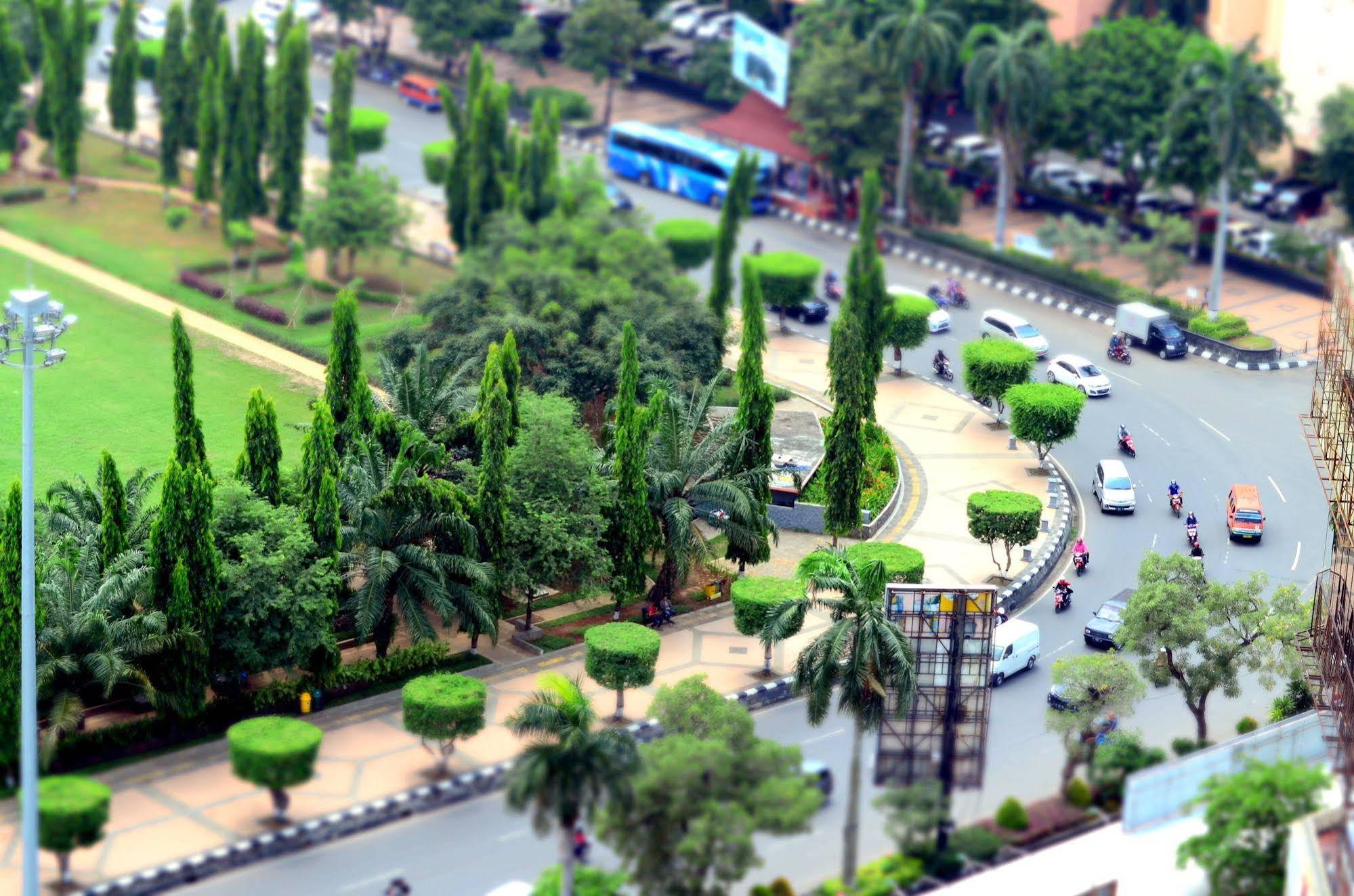 Louis Kienne Hotel Simpang Lima Semarang Eksteriør bilde