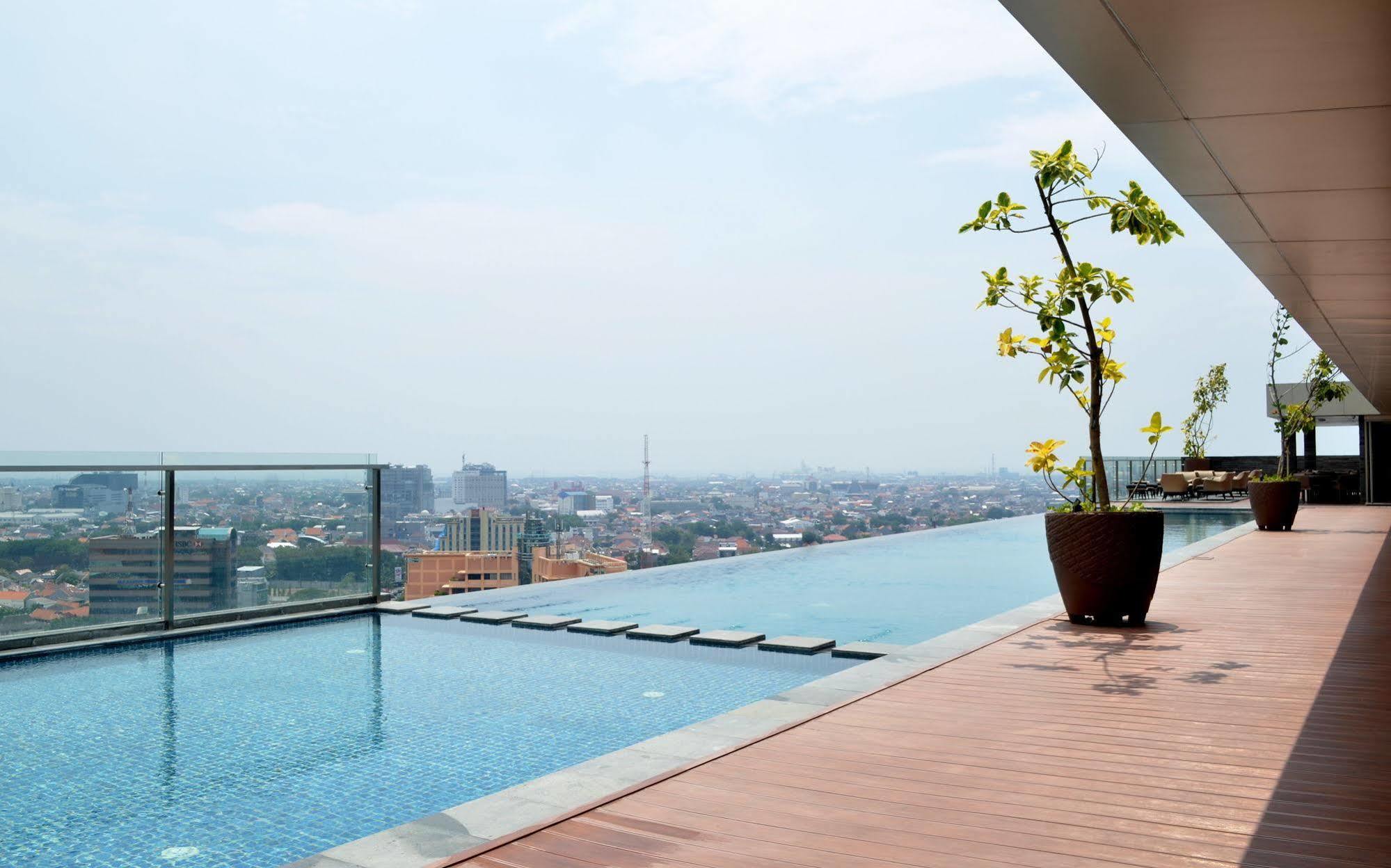 Louis Kienne Hotel Simpang Lima Semarang Eksteriør bilde